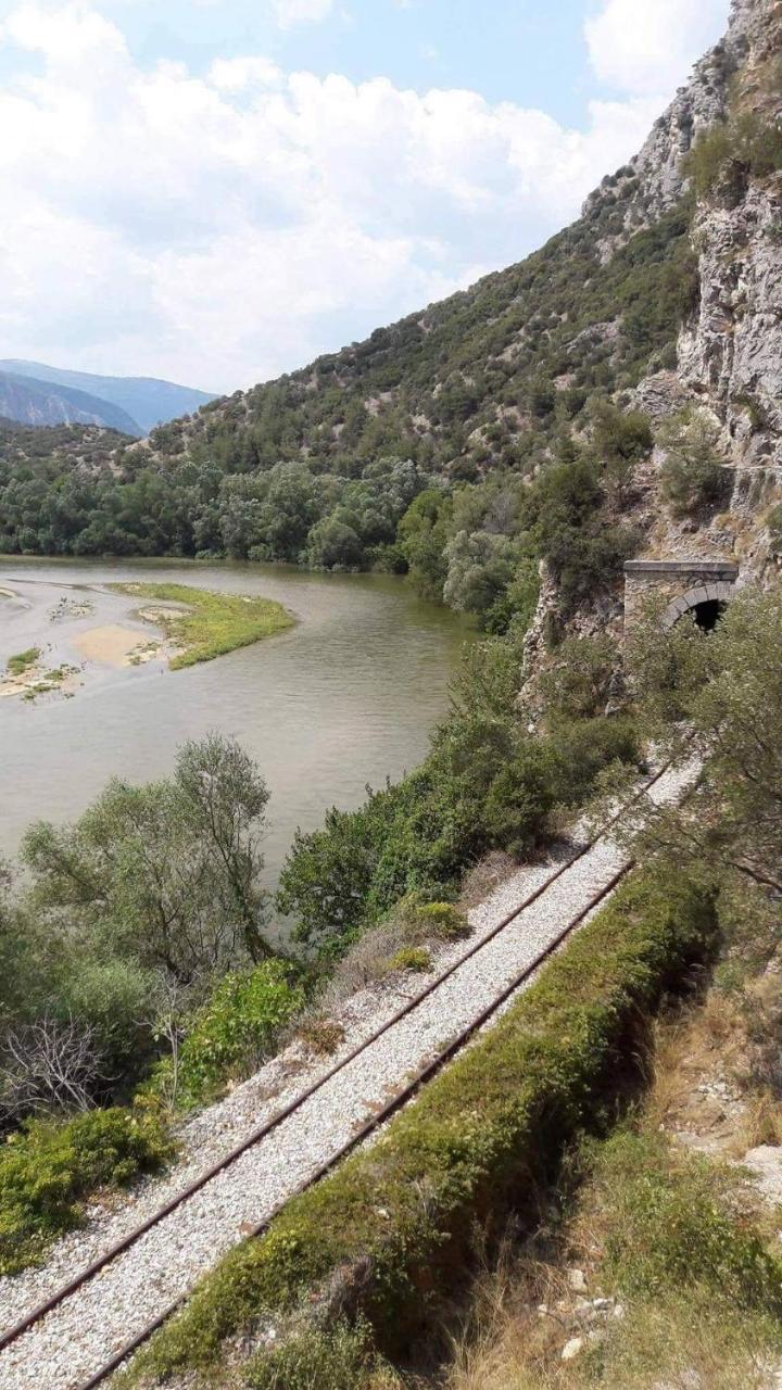 Отель Tzivaeri Likodhromion Экстерьер фото